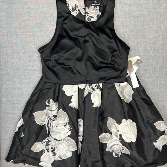 Sequin Hearts Black & White Floral Print Two Piece Dress Juniors Size 13 - Picture 2 of 8